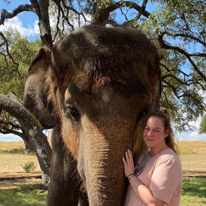 Meet your Posher, Mallory